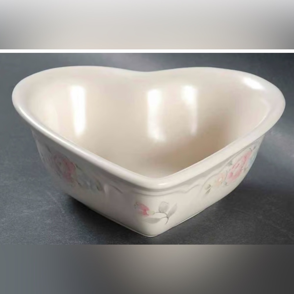 Vintage Pfaltzgraff Heart Shaped Bowl
